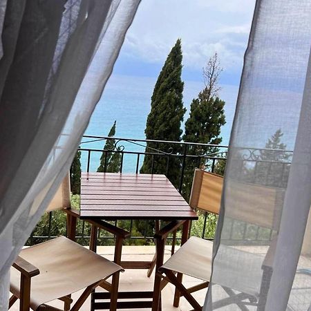 Stefanos Apartments By Sv Alians Agios Gordios  Buitenkant foto