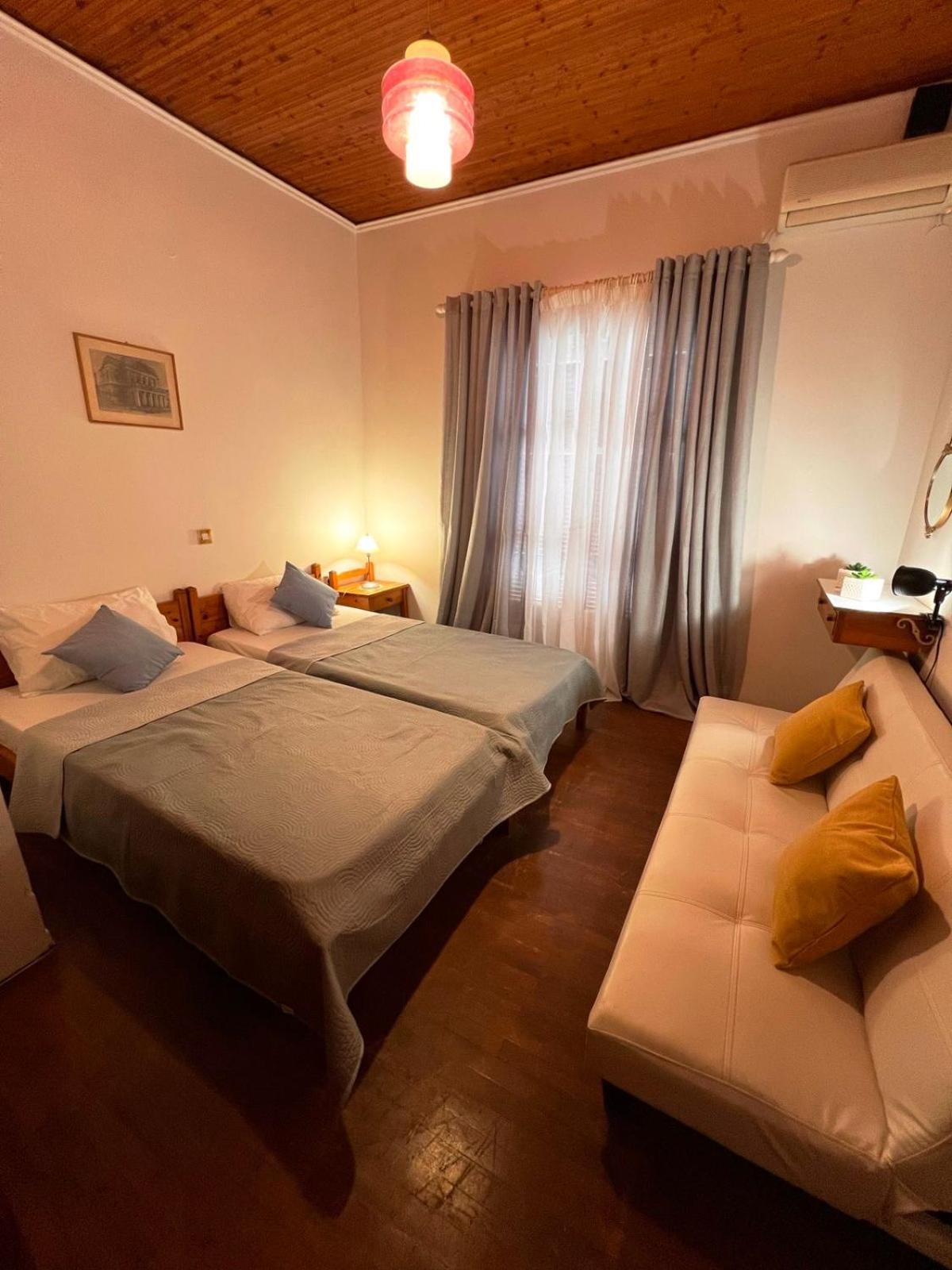 Stefanos Apartments By Sv Alians Agios Gordios  Buitenkant foto
