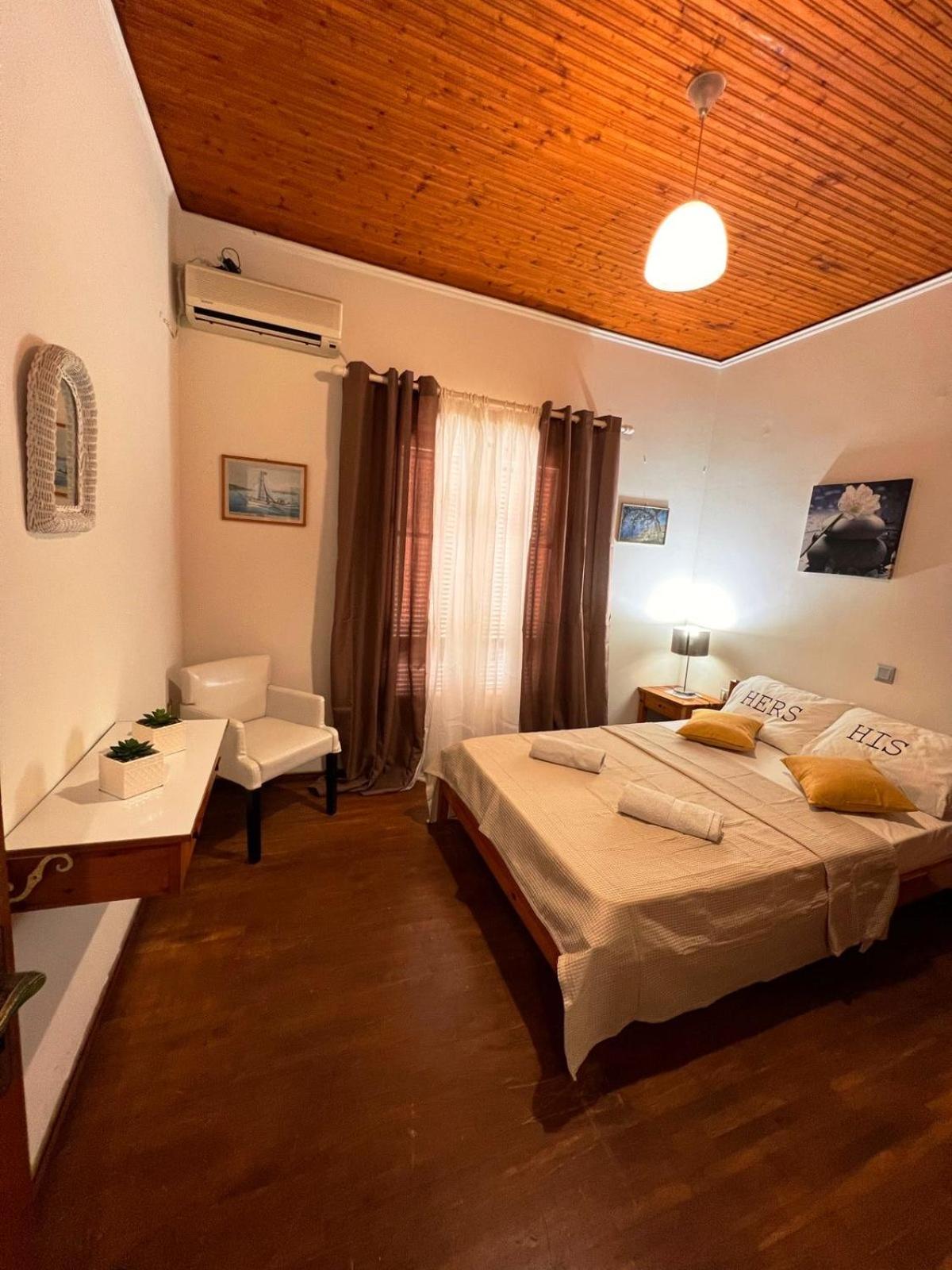 Stefanos Apartments By Sv Alians Agios Gordios  Buitenkant foto