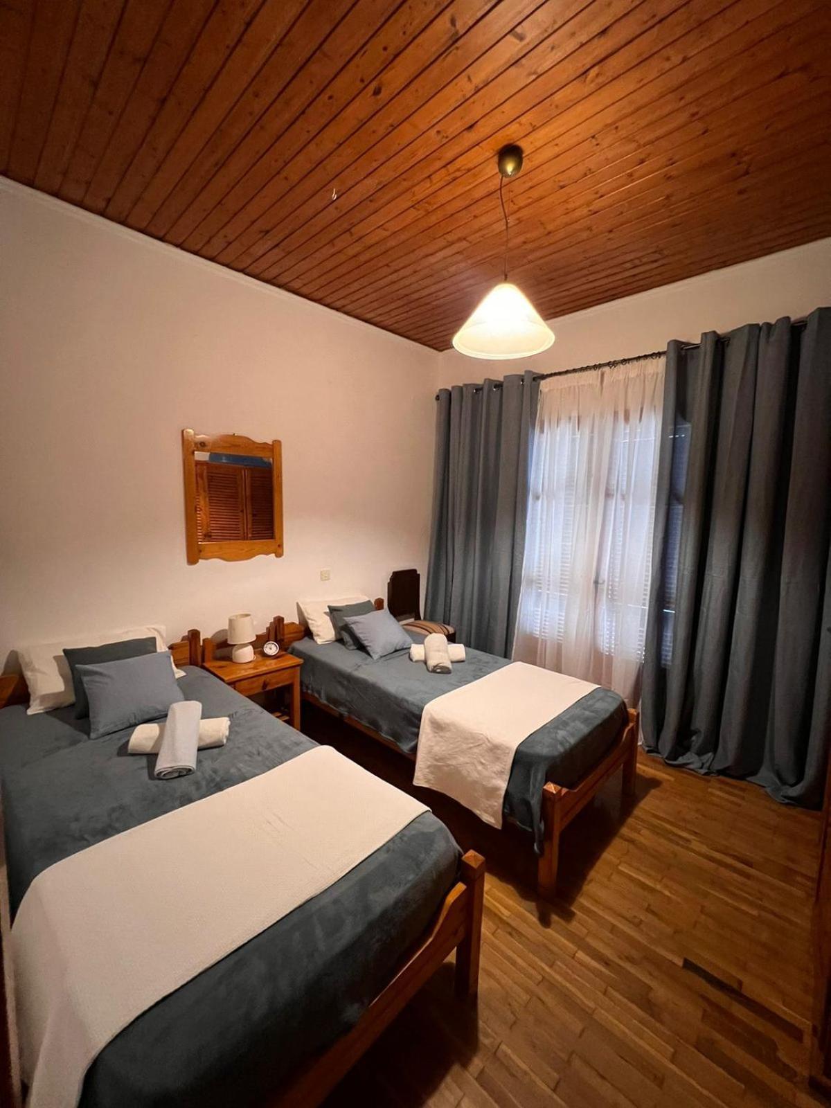 Stefanos Apartments By Sv Alians Agios Gordios  Buitenkant foto