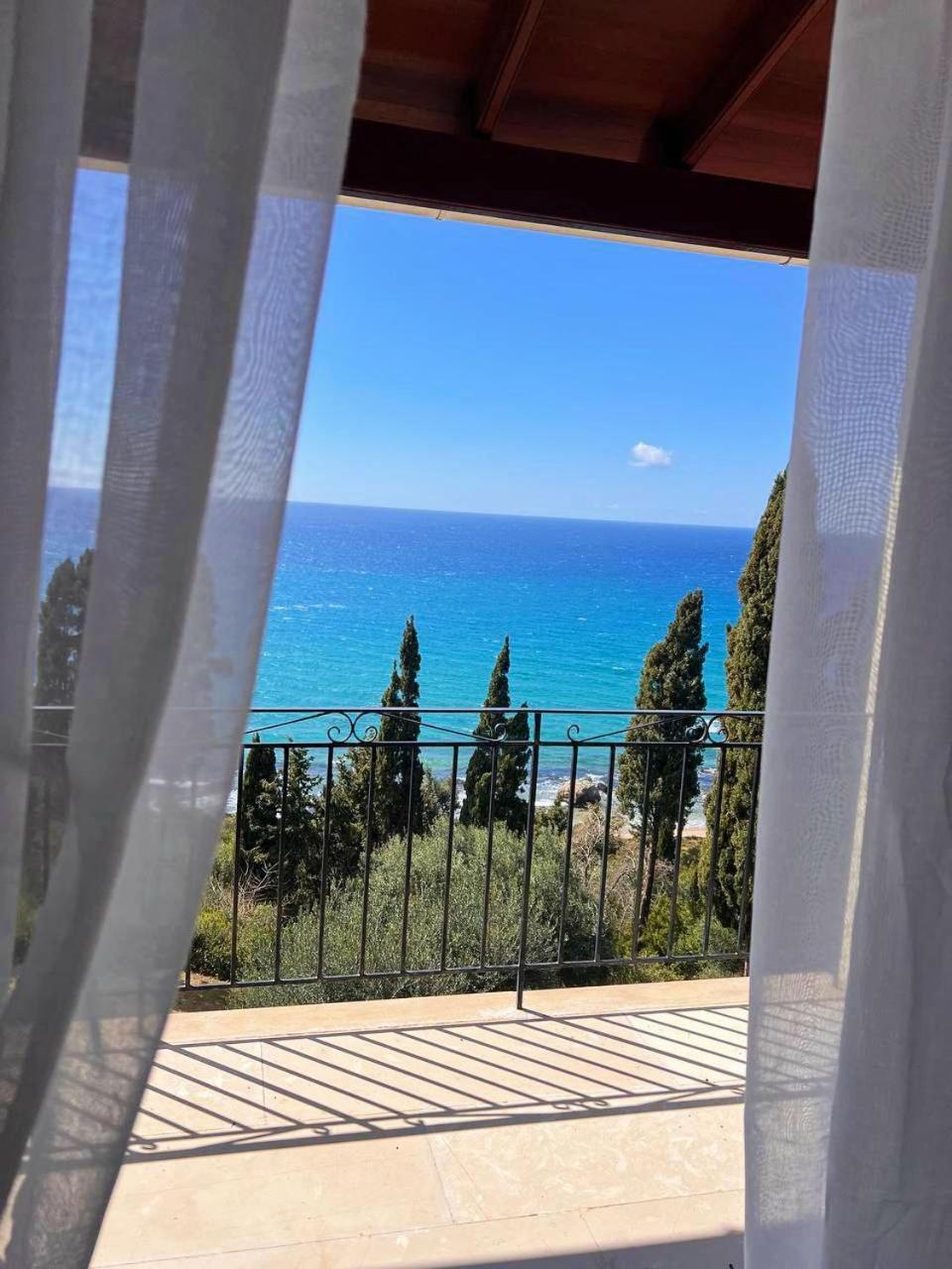 Stefanos Apartments By Sv Alians Agios Gordios  Buitenkant foto
